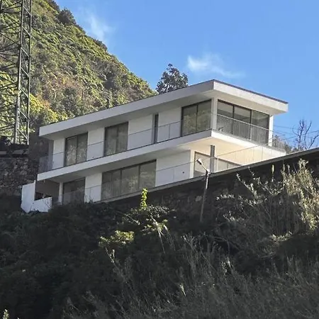 Cardais Paradise View